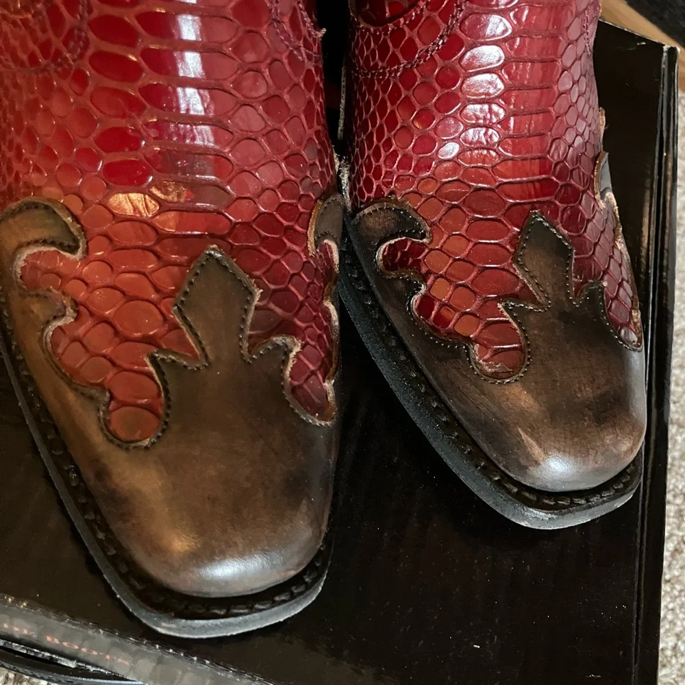 Freebird by Steven “Paula” Booties – Size 8 – Red/Brown Croc – EUC - Picture 5 of 12